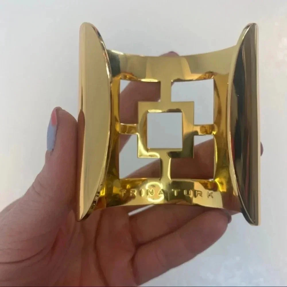 Trina Turk Gold Bracelet - Picture 5 of 6